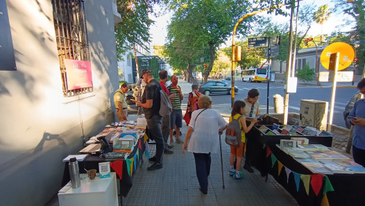 imagen Mini feria «Celebrar la Bibliodiversidad, defender el libro»