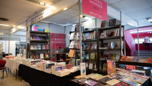 imagen EDIUNC en la Feria del Libro de Mendoza 2024 