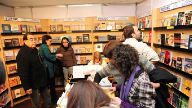 imagen La Ediunc suma nuevas publicaciones en la Feria del Libro