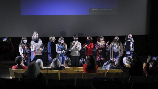 imagen Dramaturgas desde el borde, teatro mendocino y feminista