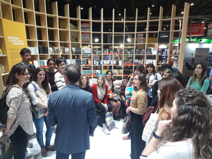 imagen El equipo de la Ediunc se formó profesionalmente en la Feria del Libro de Buenos Aires